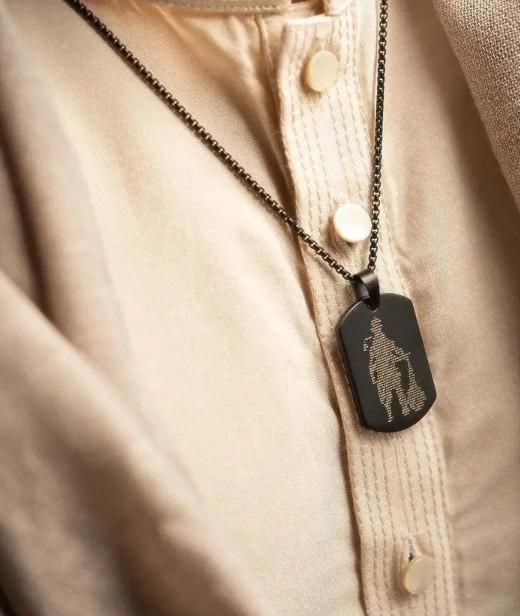 Hanuman Chalisa Carved Pendant – Gold Plated | Pavitra Spiritual Talisman